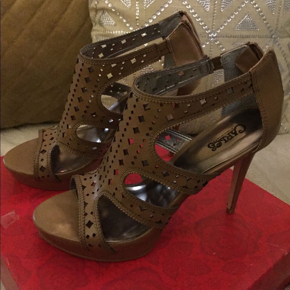 Carlos Marsalis Soft Taupe Heeled Sandals